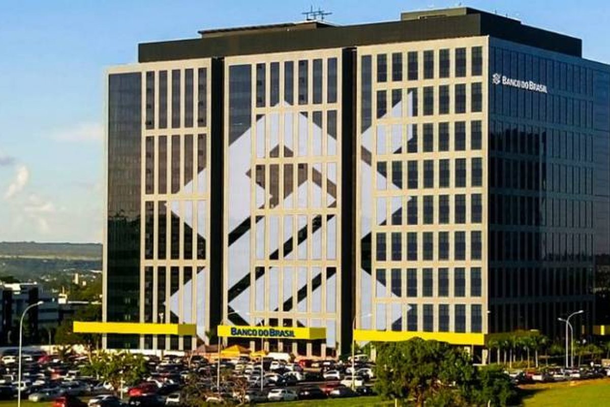 Prorrogadas as inscrições para concurso do Banco do Brasil com 4.480 vagas