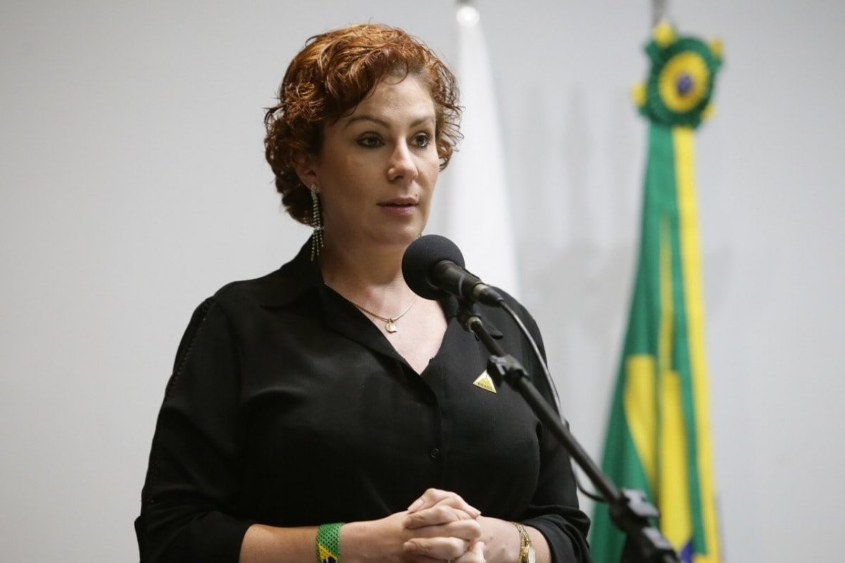 Tribunal de SP mantém condenação de Carla Zambelli por uso de canção sem autorização