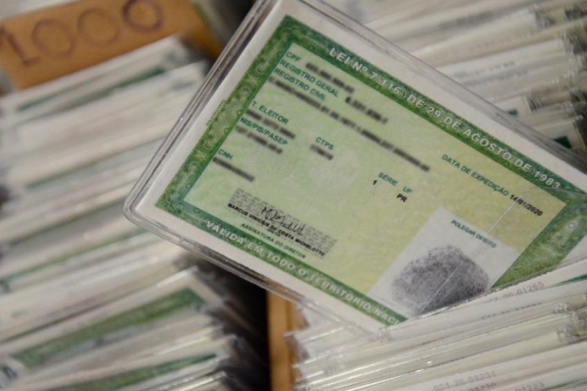 Quase 108 mil documentos aguardam para serem retirados nos postos do SAC