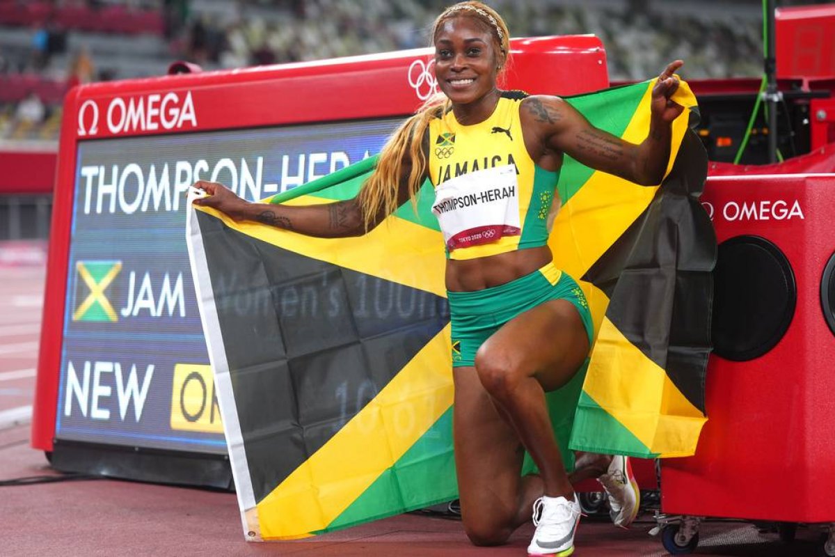 Elaine Thompson-Herah bate recorde olímpico dos 100 metros rasos
