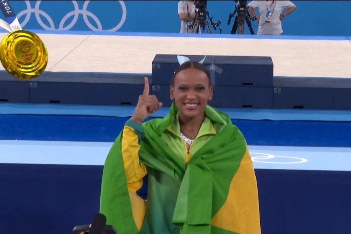 Rebeca Andrade é ouro para o Brasil no salto artístico em Tóquio