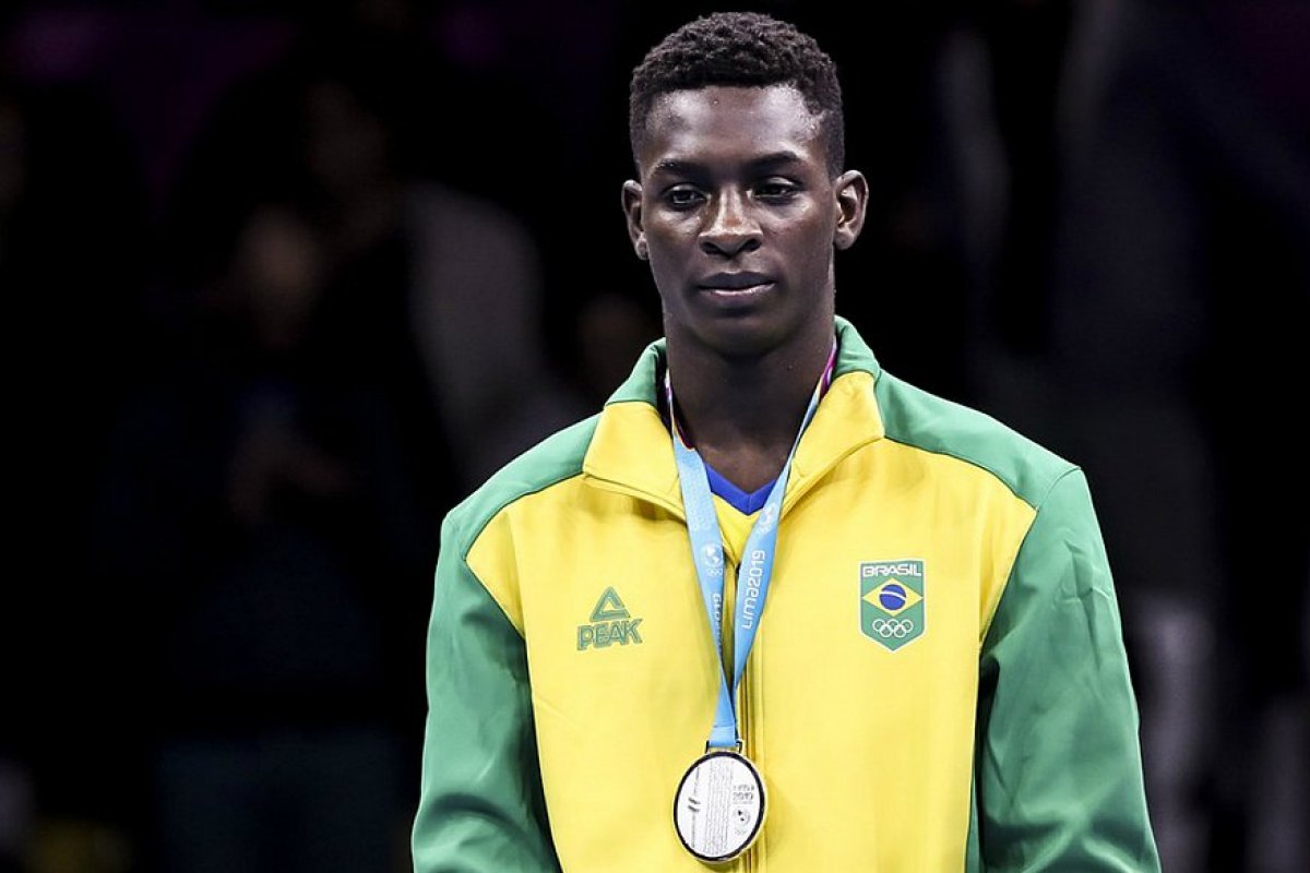 Boxeador baiano Keno “Marley” Machado está fora do Mundial após ser derrotado na Rússia