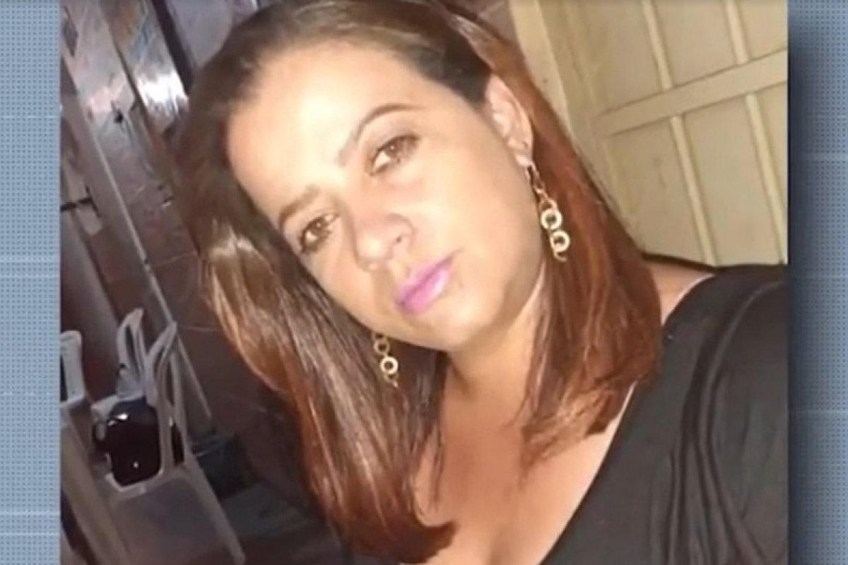 Mulher é morta a facadas após briga em bar no município de Guanambi