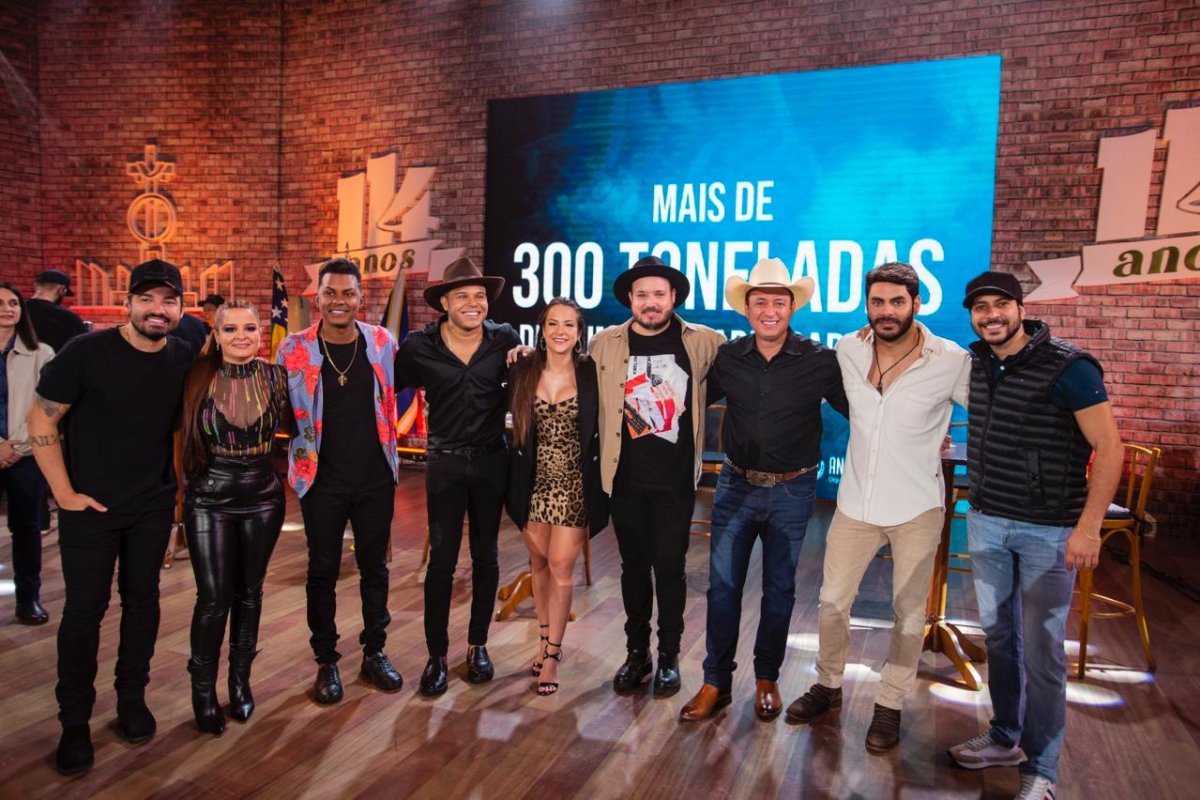 Tierry participa de Live Solidária que arrecadou 300 toneladas de alimentos