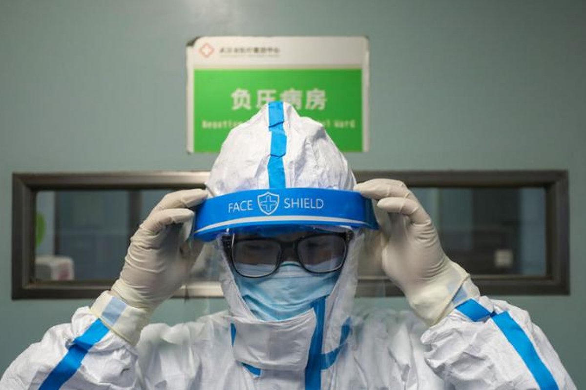 Força-tarefa dos EUA busca dados genéticos de laboratório chinês em busca da origem da Covid