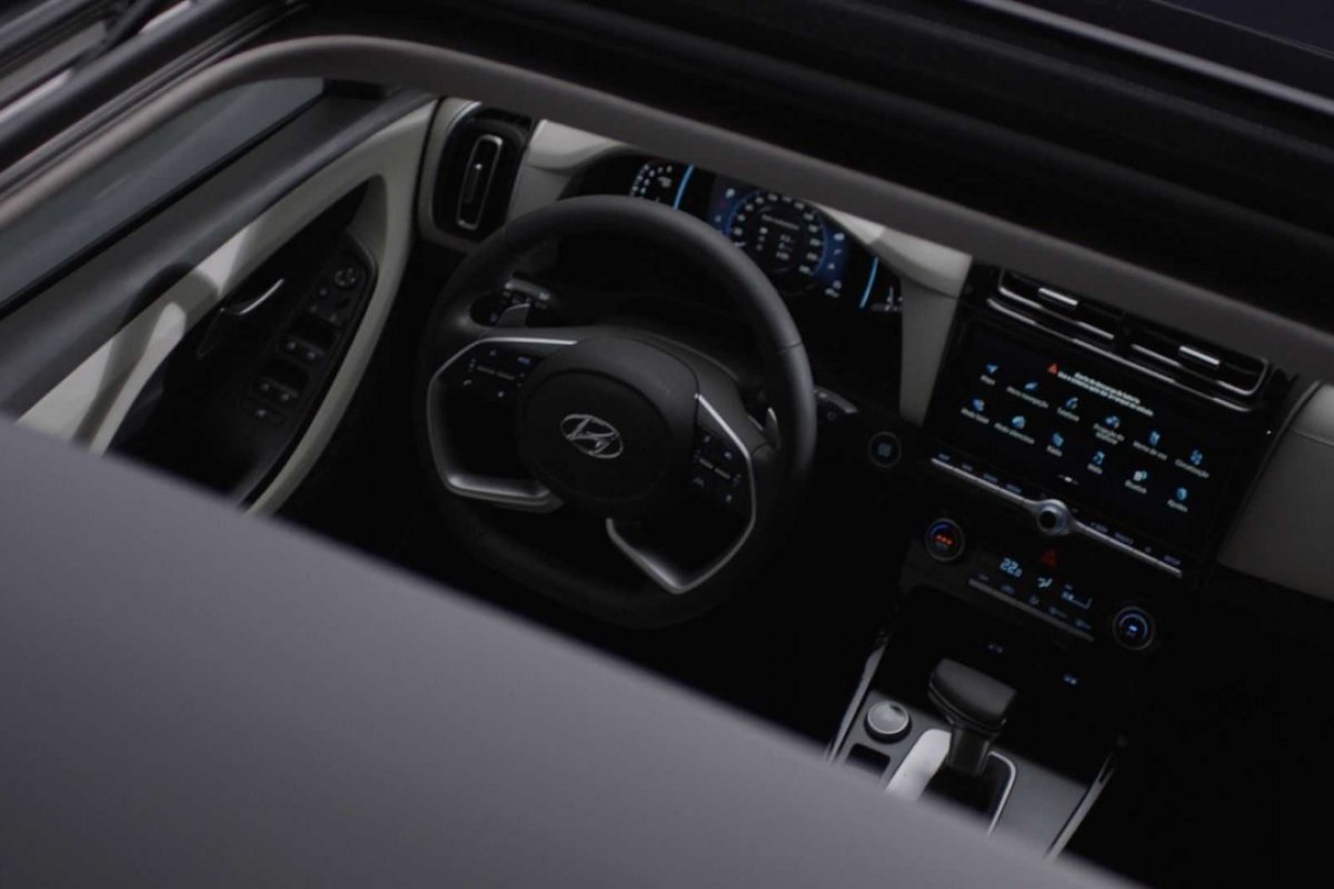 Novo Hyundai Creta terá teto solar e painel digital