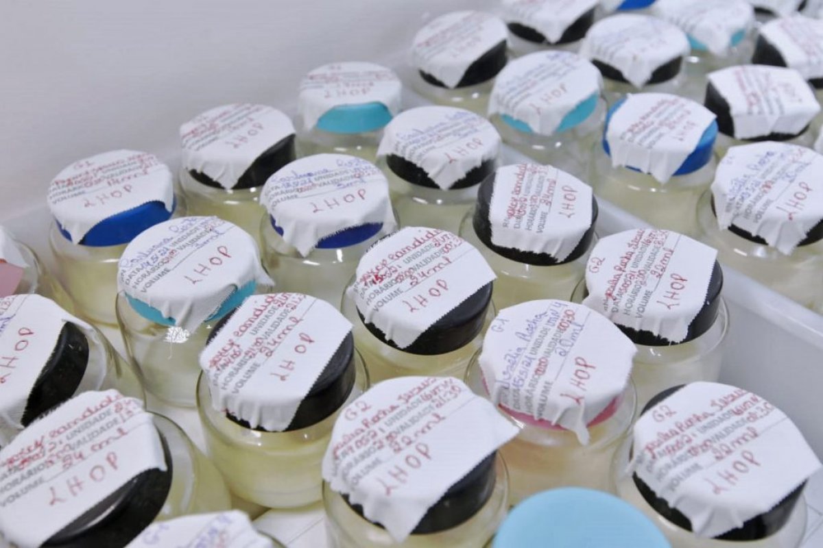 Hospital Roberto Santos pede doação para de leite humano e frascos de vidro