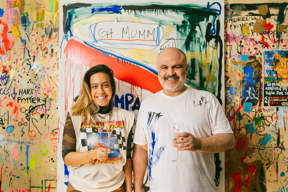 Champagne GH Mumm anuncia o artista plástico Jotape como novo embaixador da marca no Brasil