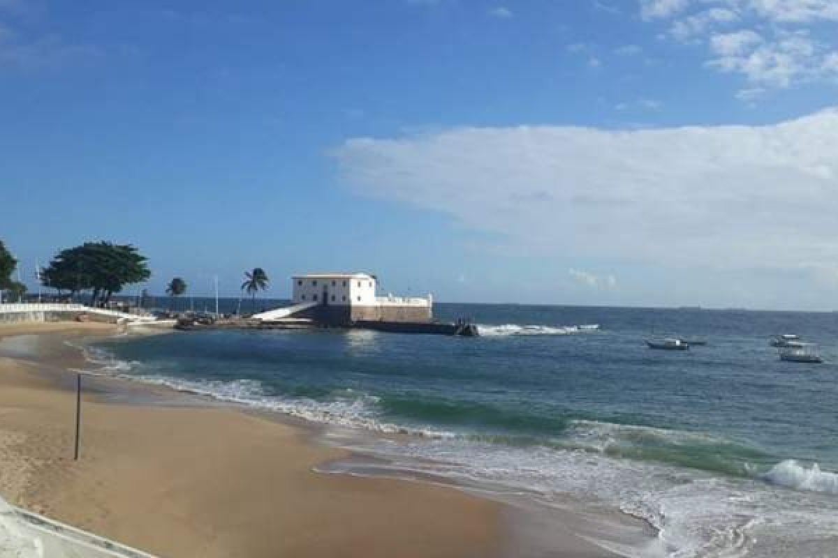 Por obras da Embasa, praias do Rio Vermelho e Barra vão ficar inapropriadas