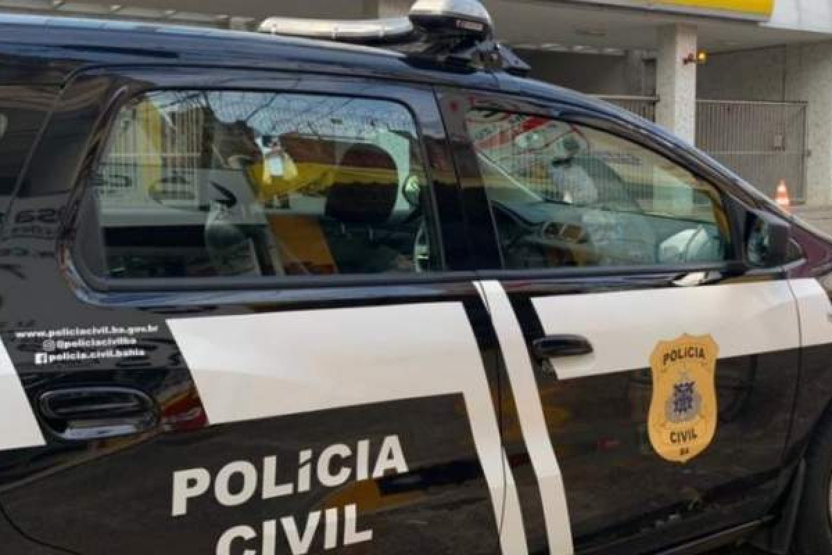 Homem é preso em flagrante tentando resgatar dinheiro com documento falso