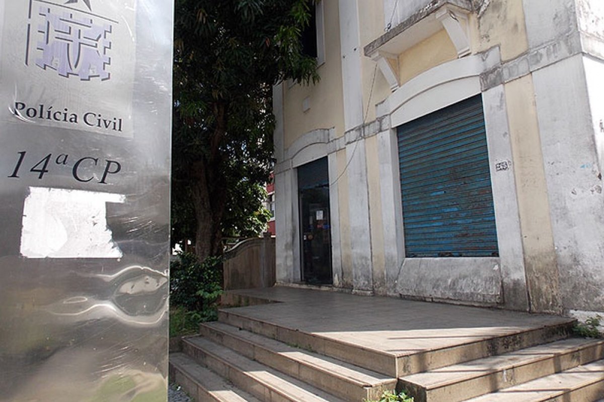 Polícia prende homem suspeito de furtar 22 bermudas em shopping no bairro da Barra, em Salvador