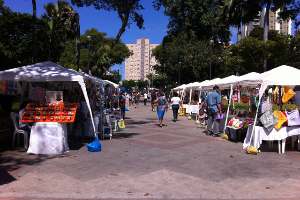 Feira de Artes da Primavera reúne 500 expositores no Campo Grande