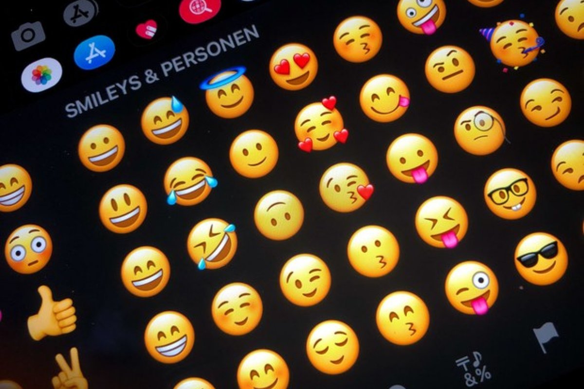 Academia Brasileira de Letras inclui mais de mil novas palavras em vocabulário oficial