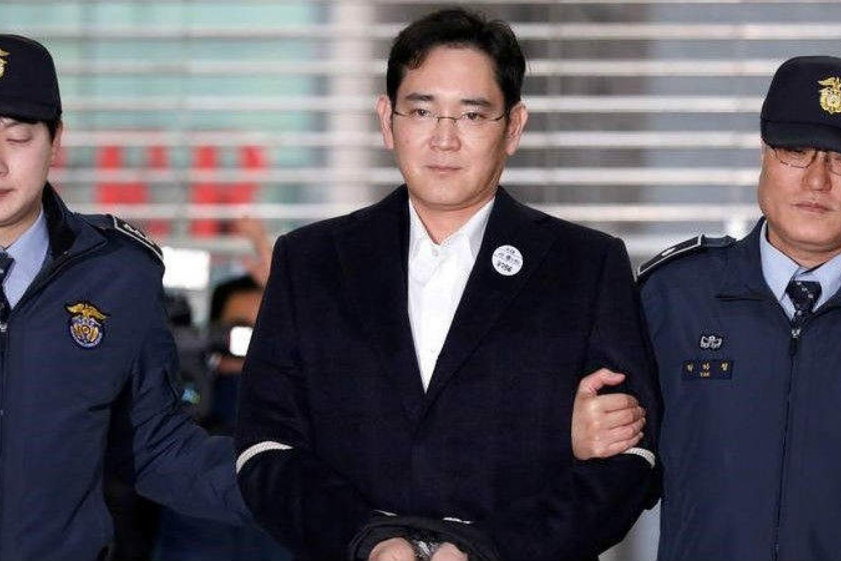 Vice-presidente da Samsung será colocado em liberdade condicional