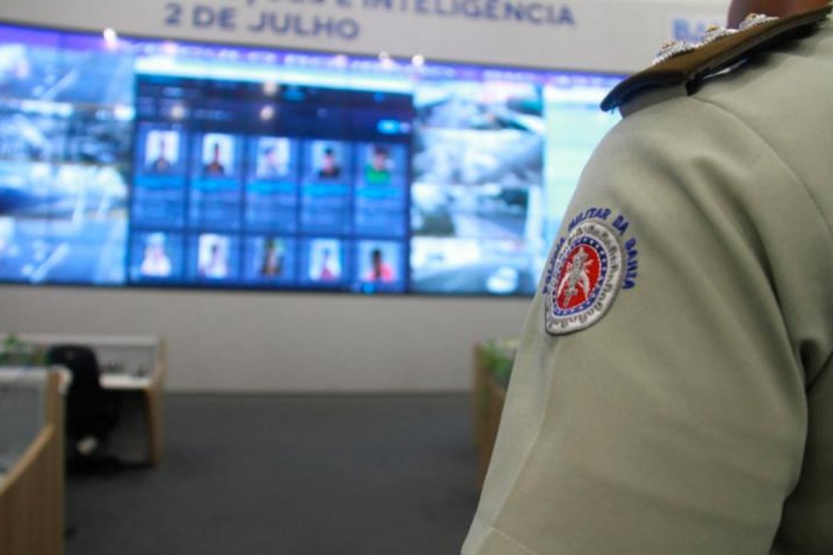 Foragido é encontrado após ser visto pelas câmeras de reconhecimento facial