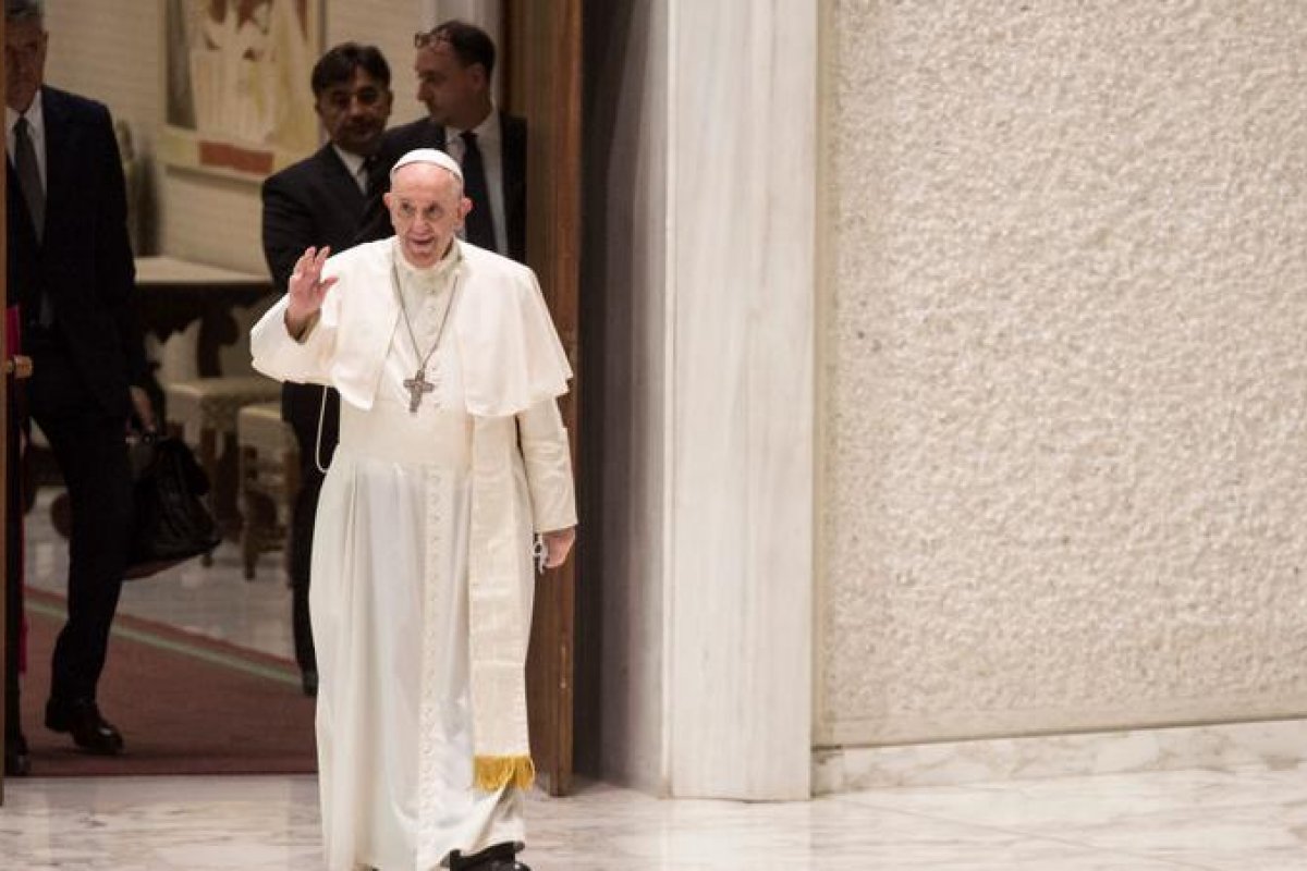 Autoridades italianas interceptam balas de revólver enviadas ao Papa Francisco