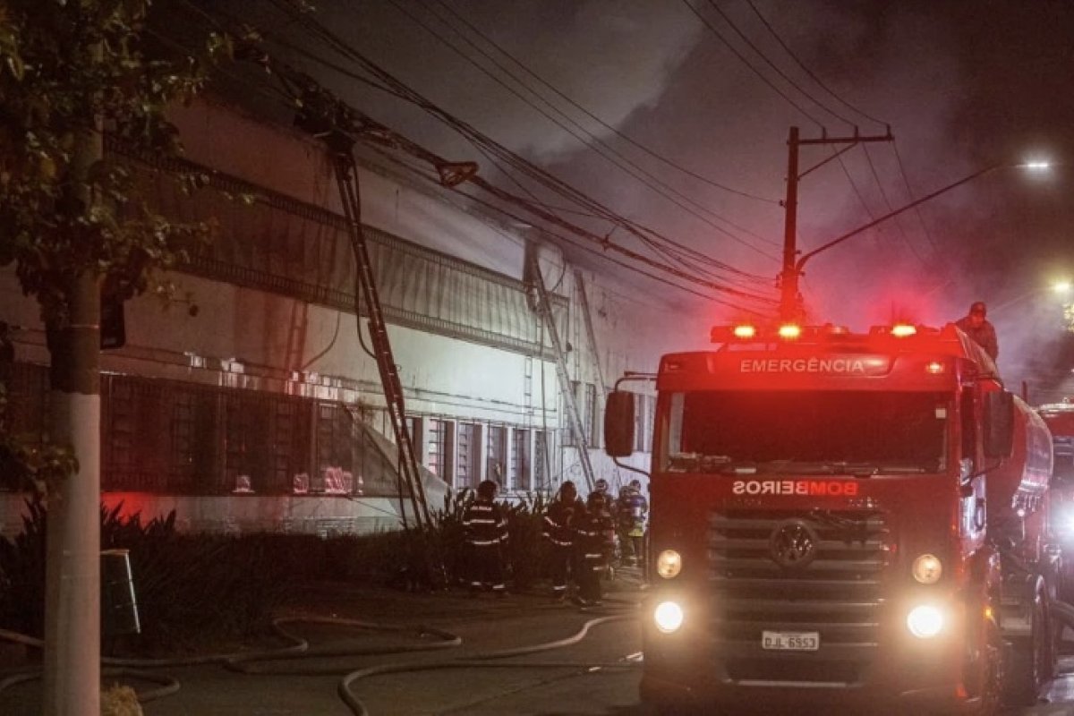 Ministério Público de São Paulo vai investigar se houve negligência do governo e da prefeitura na Cinemateca