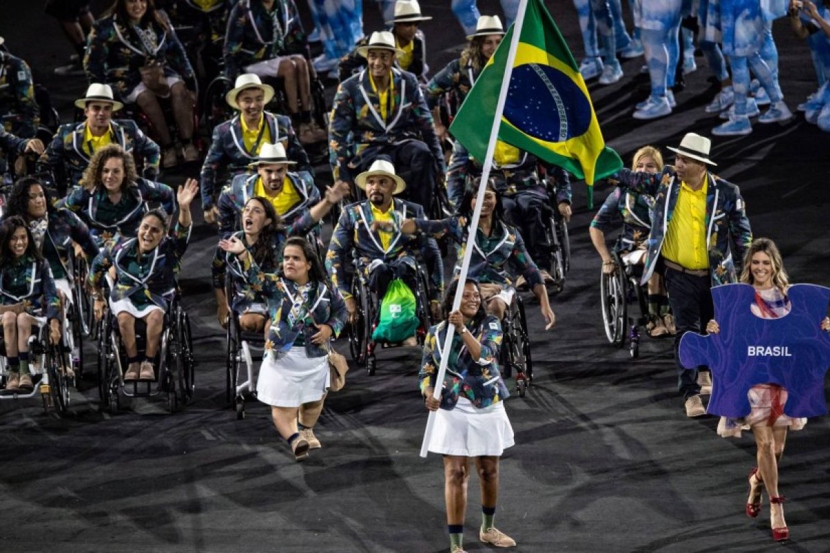 Membros da delegação paralímpica do Brasil estão isolados no Japão por Covid-19