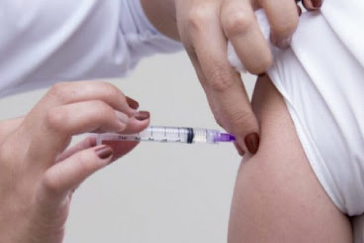 Lauro de Freitas vacina público com 30 anos ou mais nesta quarta-feira (11)