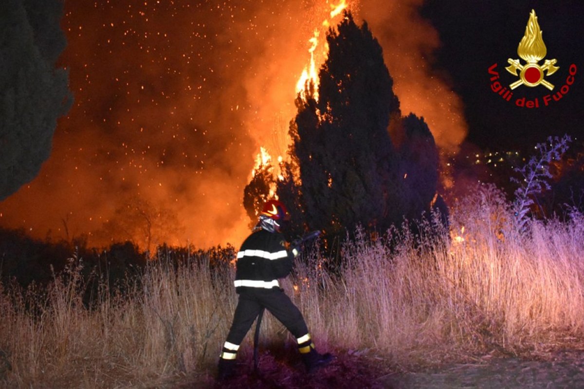 Itália registra temperatura recorde de 48,8°C por causa de onda de calor 