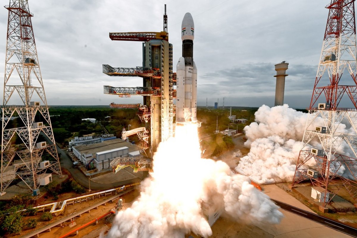Foguete indiano falha e não lança satélite de observação da Terra