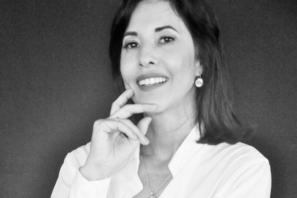 Soteropolitana Karina Sá lança o livro de contos "Vida e Morte – O Jogo"