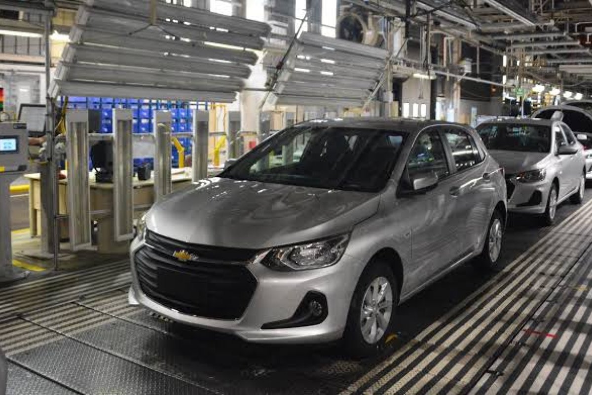 GM confirma retomada da produção do Onix no RS após 5 meses