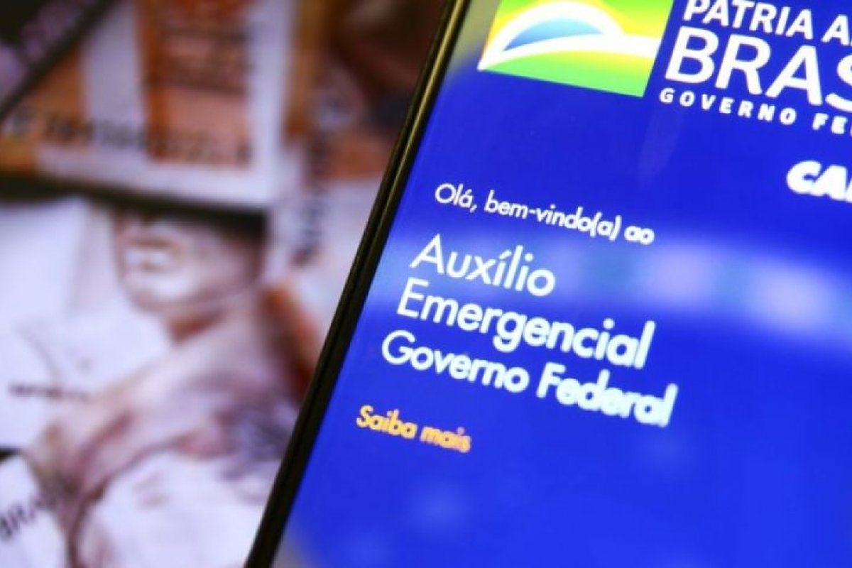 Prorrogação do auxílio emergencial começa a ser paga na próxima quarta (18)