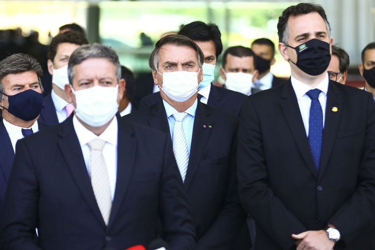 Defesa da Magistratura emite nota de repúdio contra tensão entre três poderes