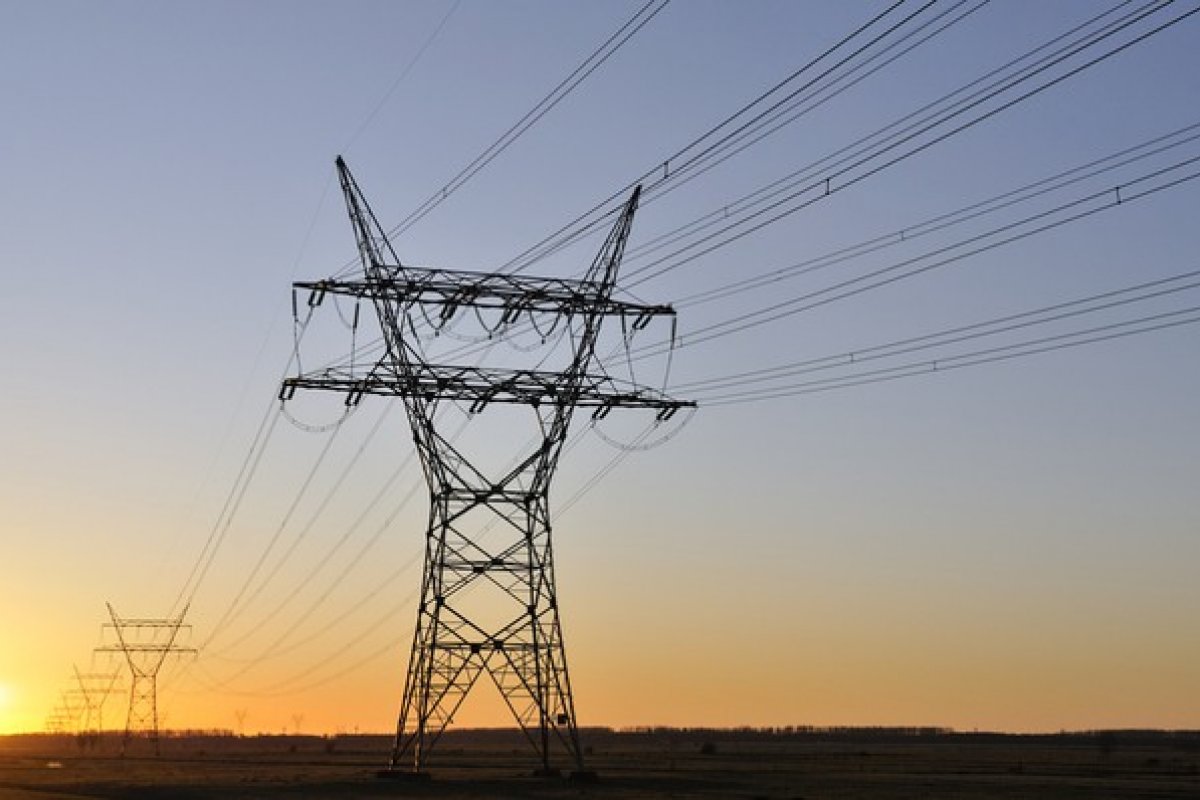 Apesar da crise energética, levantamento aponta alta de 7,7% no consumo de energia em 2021