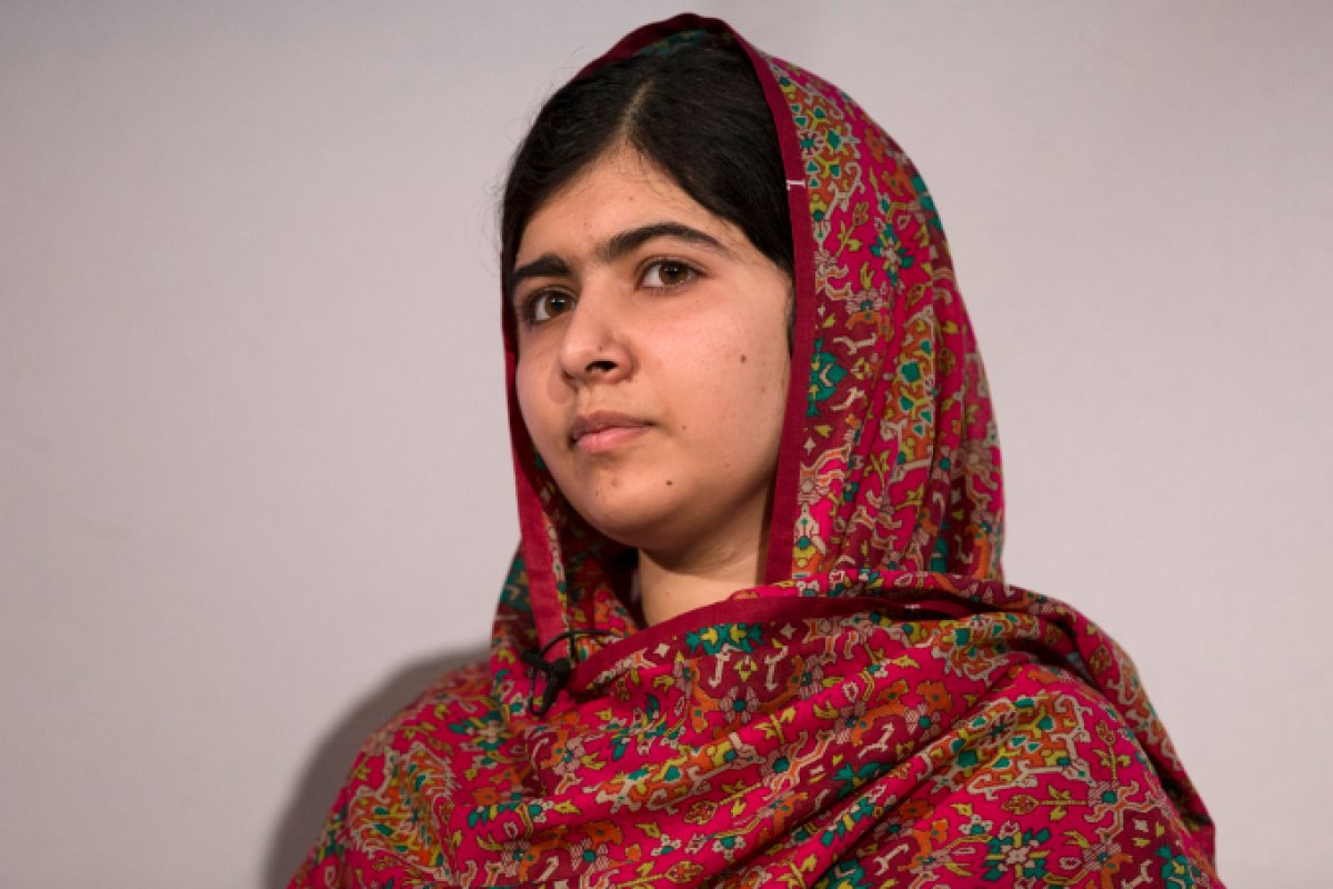 "Em choque", diz ativista paquistanesa, Malala Yousafzai, após ataques do Talibã