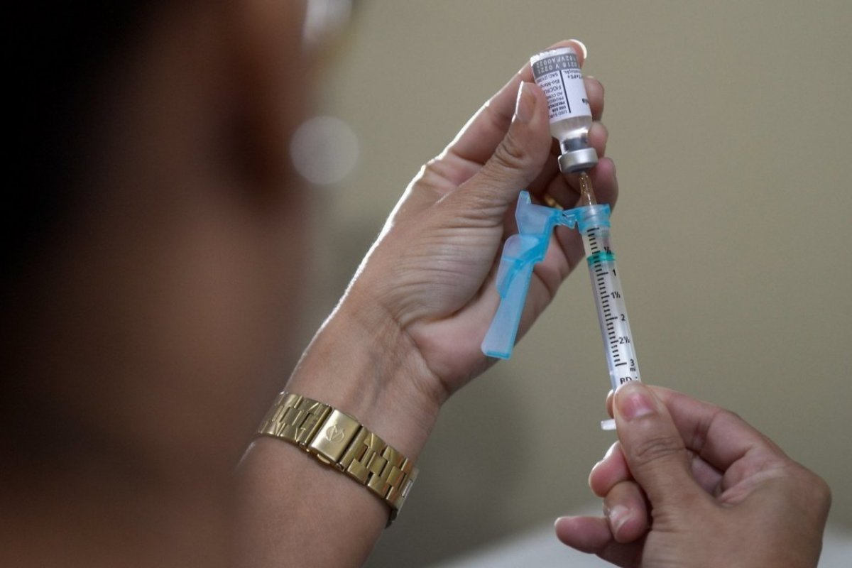 Covid-19: Camaçari suspende aplicação da primeira dose por falta de vacina