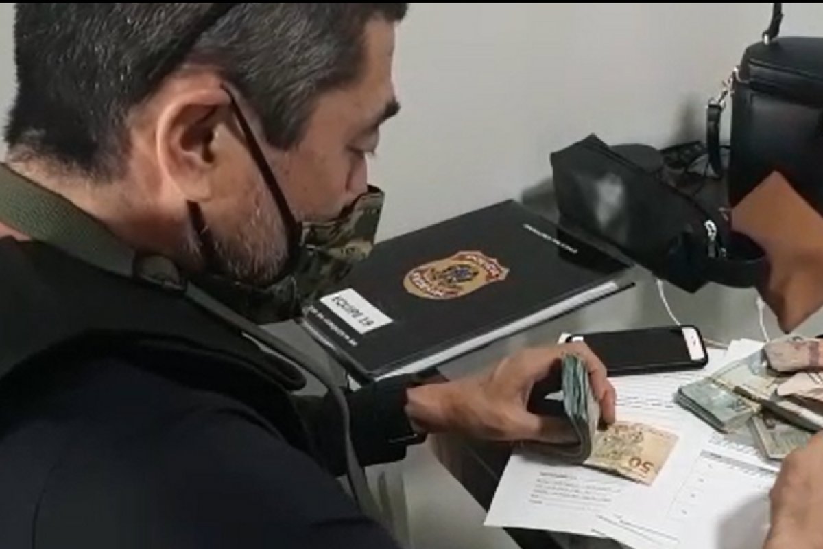 Operação Tabapy: PM é preso em ação de combate ao contrabando de cigarros na Bahia