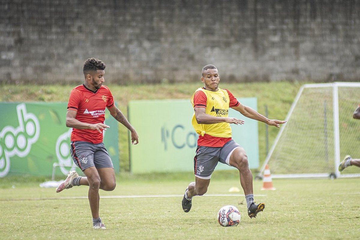 Vitória finaliza turno da Série B sem chance de deixar zona de rebaixamento na rodada