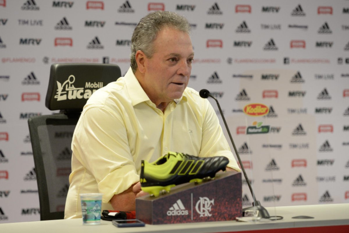 Abel Braga pede demissão e deixa o comando do Flamengo
