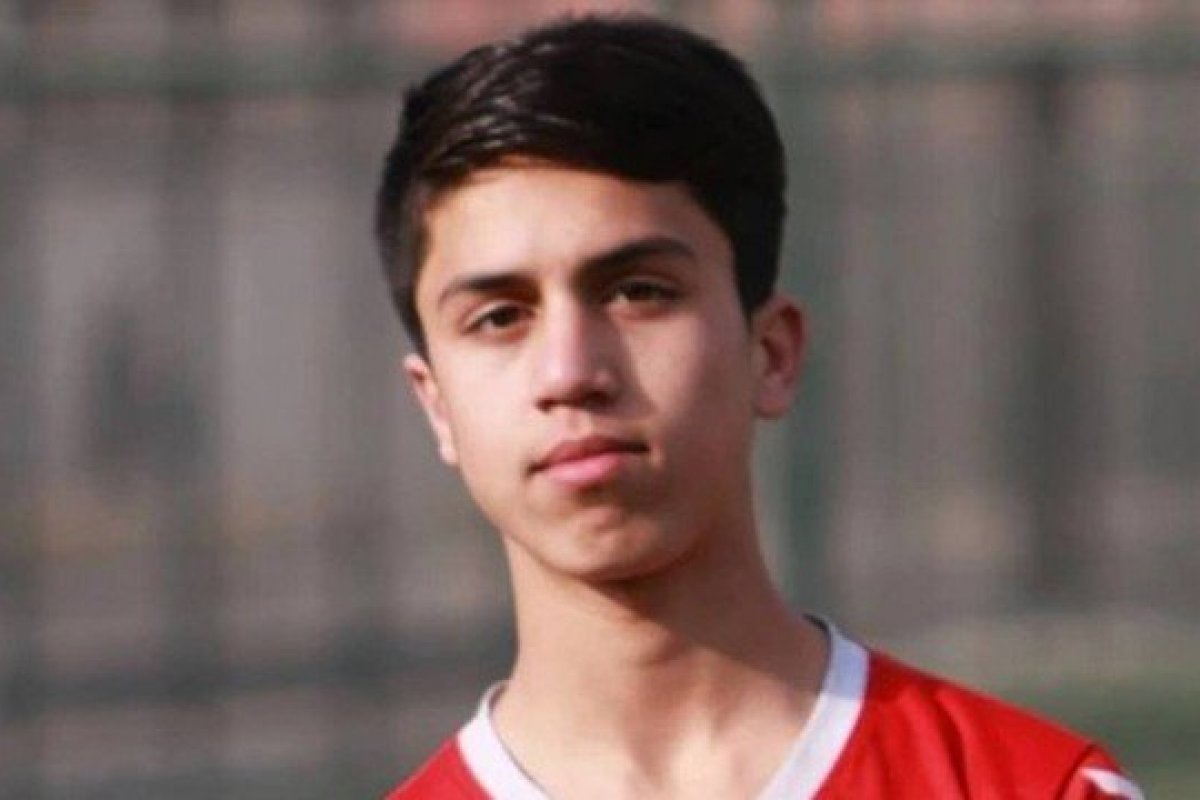 Afegão morto ao cair de avião americano é identificado como ex-jogador de futebol do país