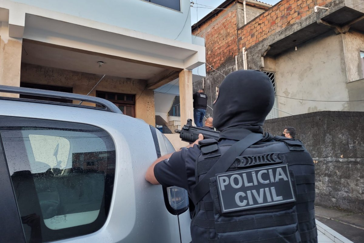 Draco deflagra Operação Anti Sequestro contra grupo criminoso em Salvador e RMS
