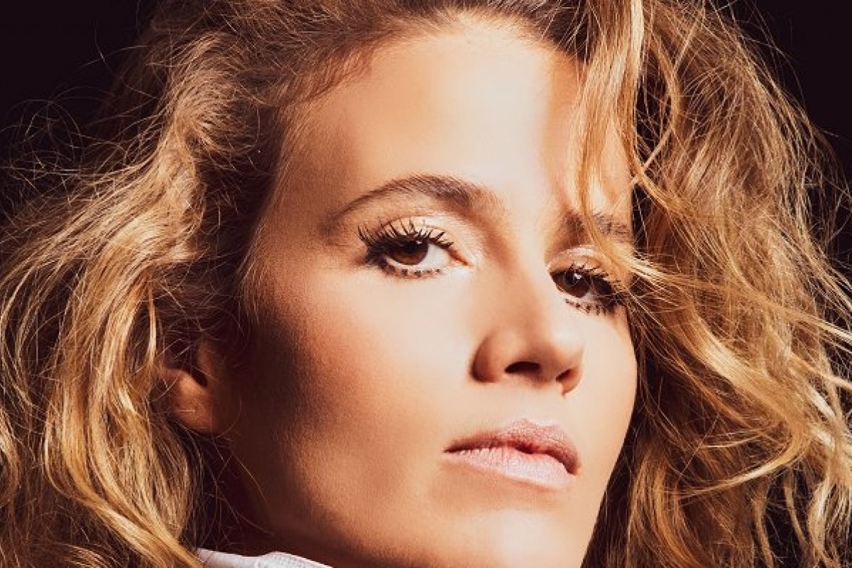 Ana Cañas reúne constelação de personalidades para celebrar Belchior