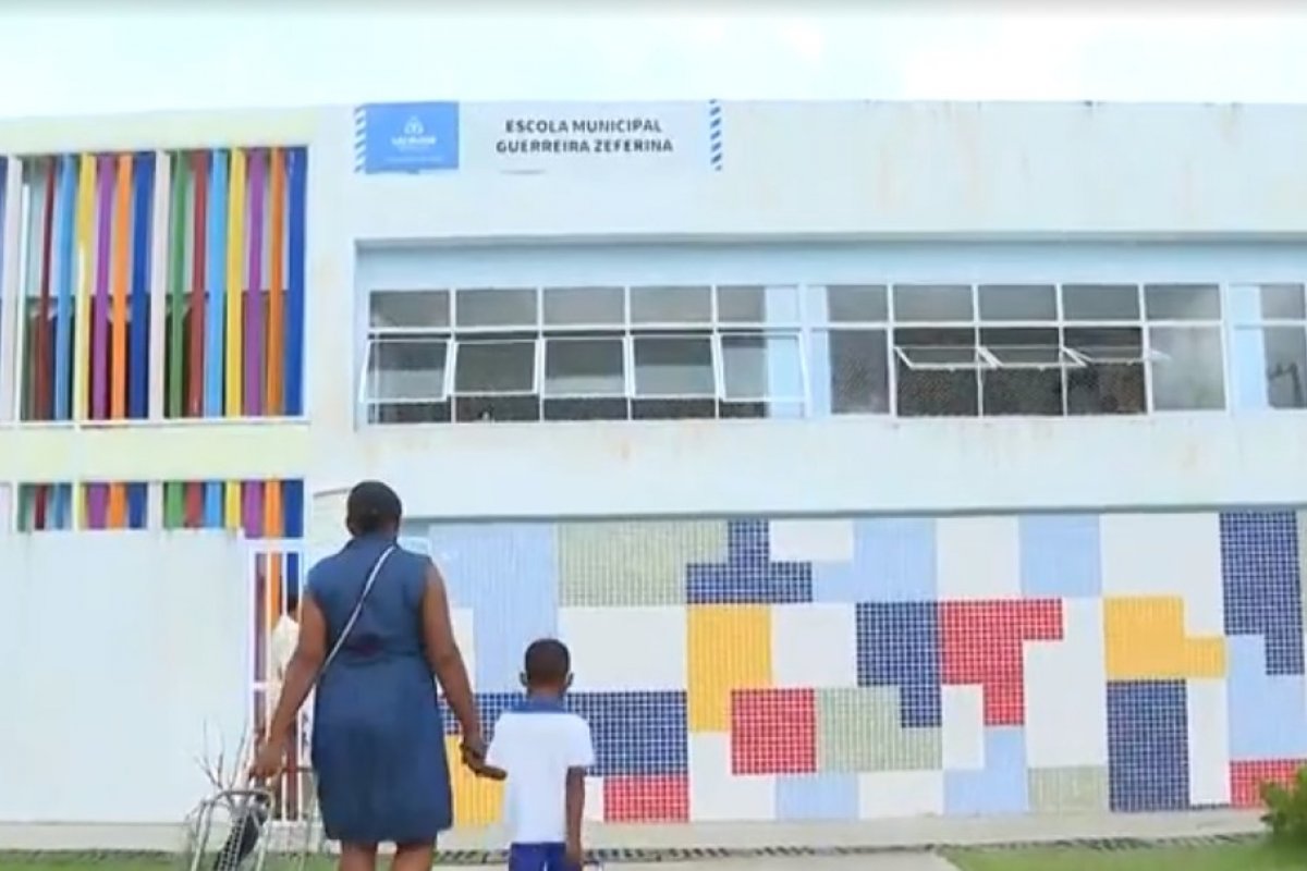 Aulas semipresenciais da rede municipal de Salvador são retomadas nesta segunda-feira (23)