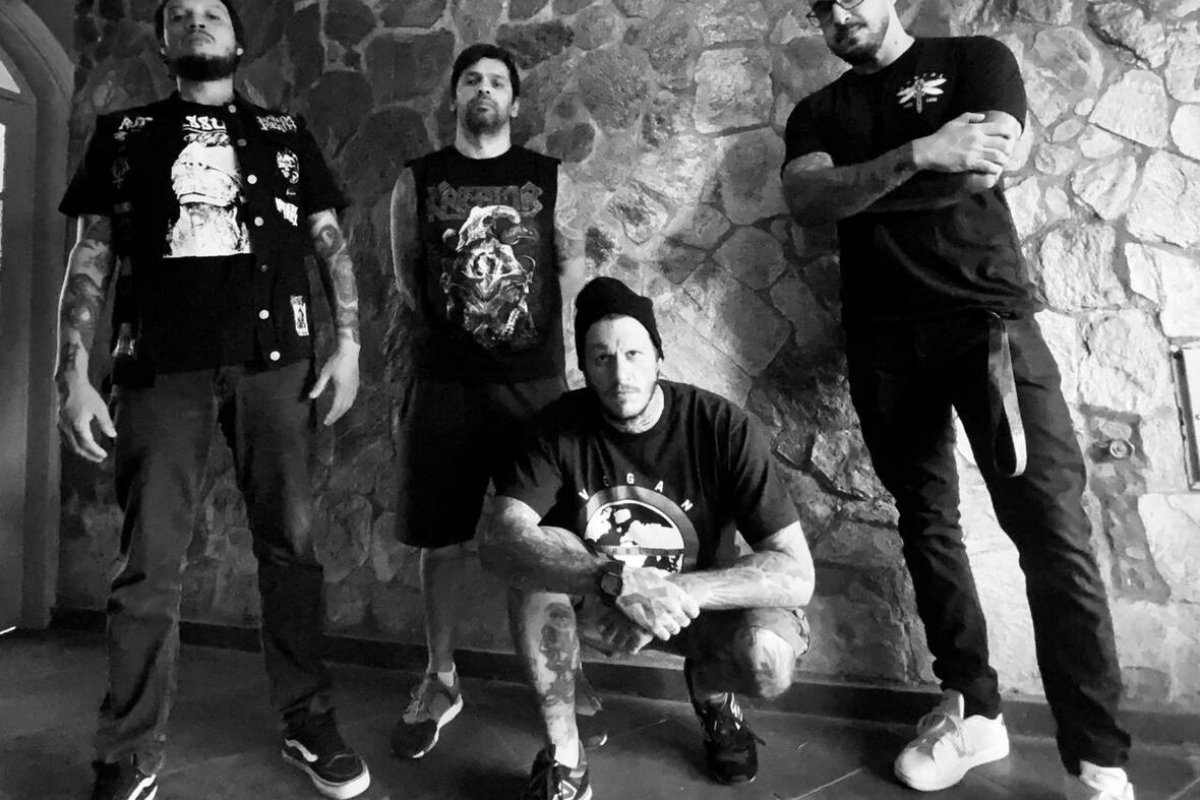 The Weapon They Fear traz mensagem 'contra a estupidez humana' em novo single