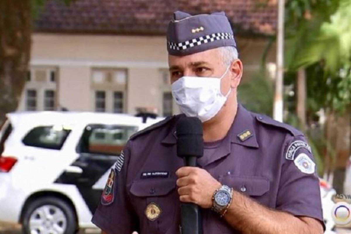 Comandante da PM de SP é afastado por convocar manifestação contra o STF