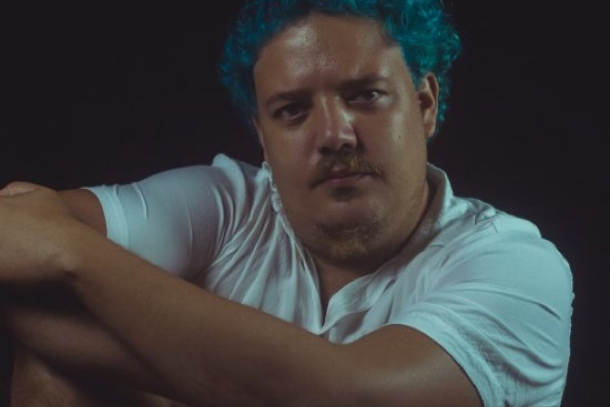 Angelo Canja lança carreira solo com versátil álbum instrumental sobre a pandemia