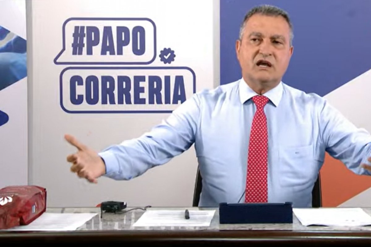 Estádios devem cobrar comprovante de vacinação contra a Covid-19 em reabertura, diz Rui Costa