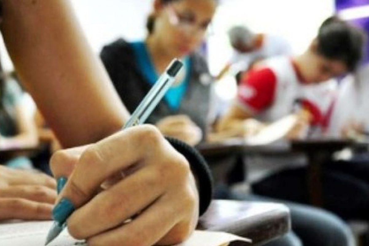 Estudantes participam de aulões do Enem em Salvador e Feira de Santana