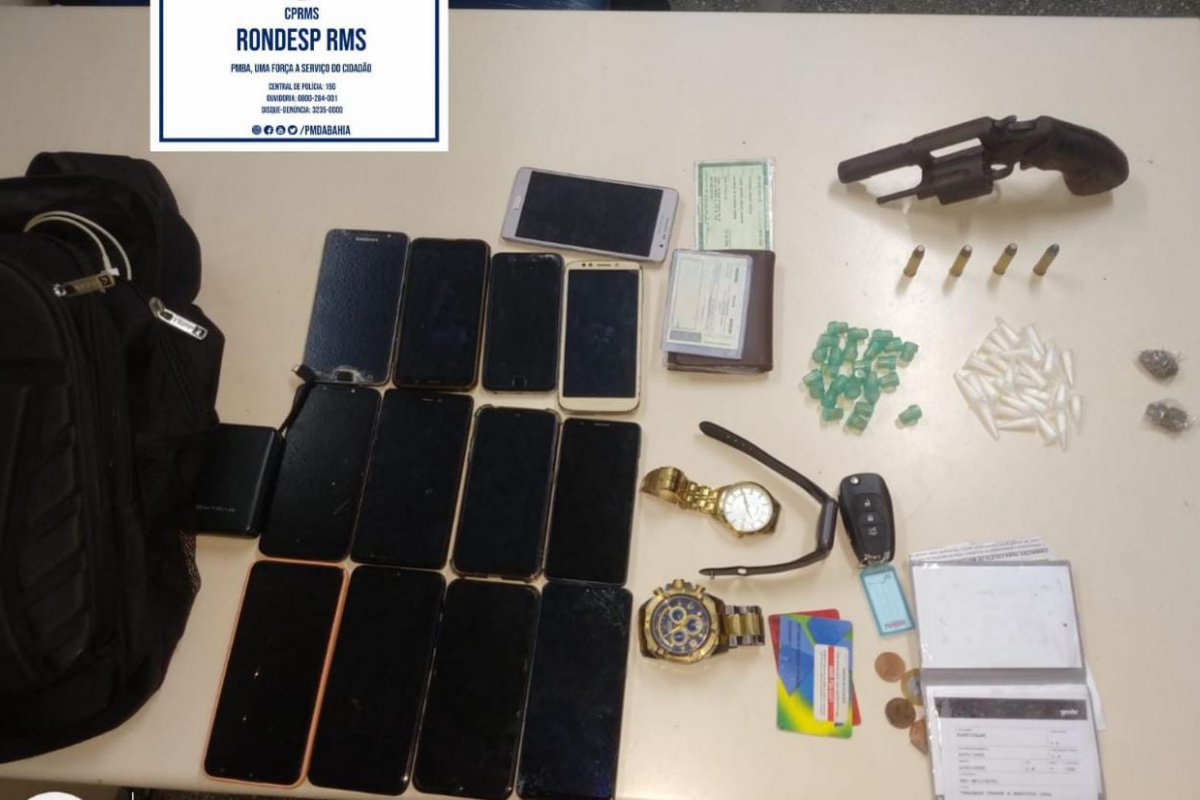 Rondesp recupera 14 celulares roubados e prende trio