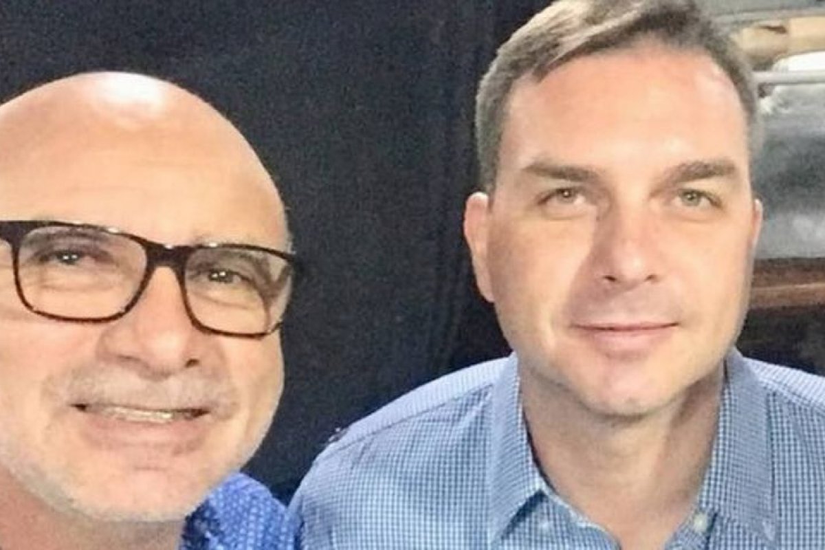 STJ suspende tramitação de denúncia contra Flávio Bolsonaro e Queiroz no caso das rachadinhas