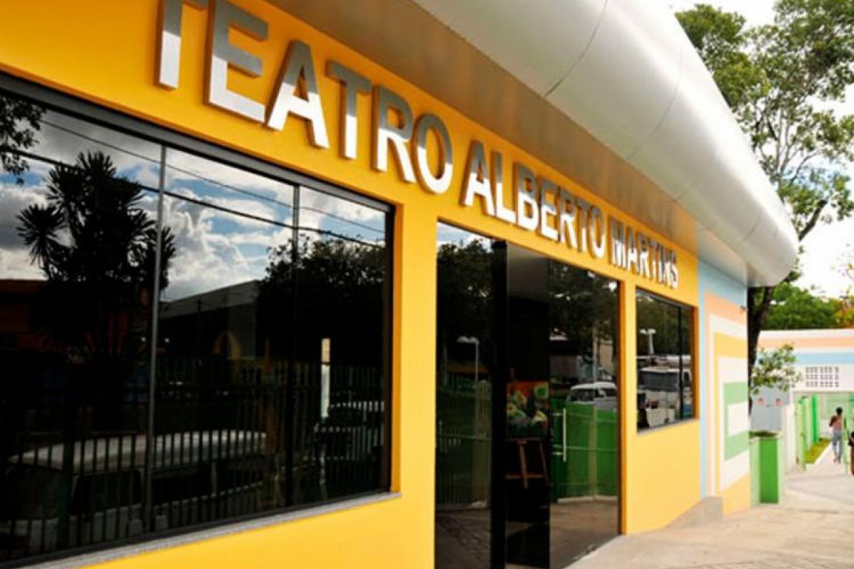 Oficina de teatro é ofertada gratuitamente em Camaçari