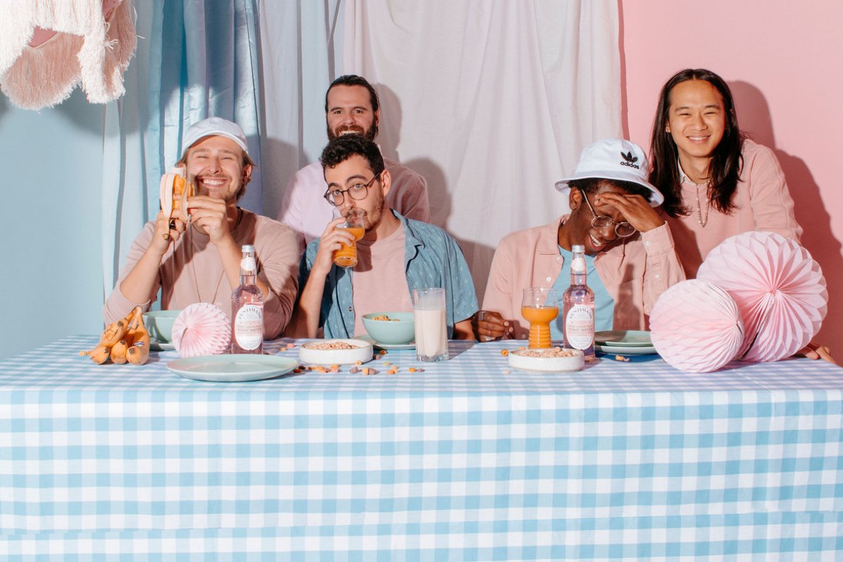 Post Modern Connection lança seu novo single, 'Folie A Deux'