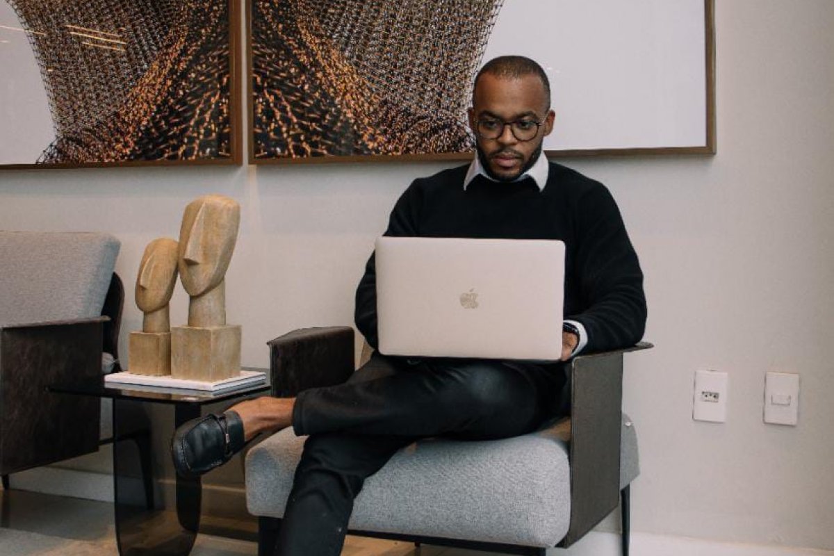 Perigo na Internet: cuidado com o fornecimento de dados em plataformas digitais