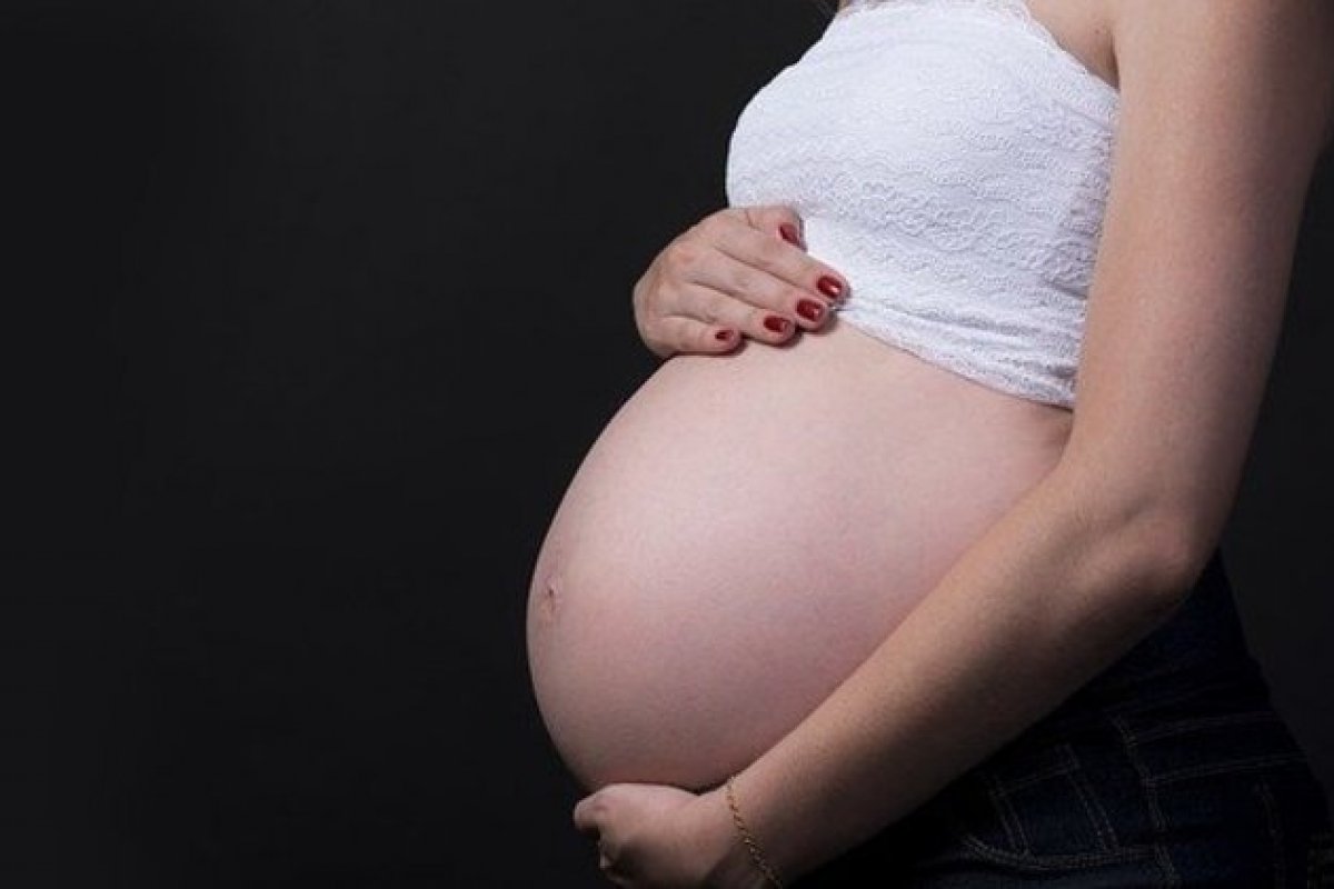 Um em cada quatro pais não acompanharam o pré-natal da mãe de seu filho, segundo pesquisa do IBGE